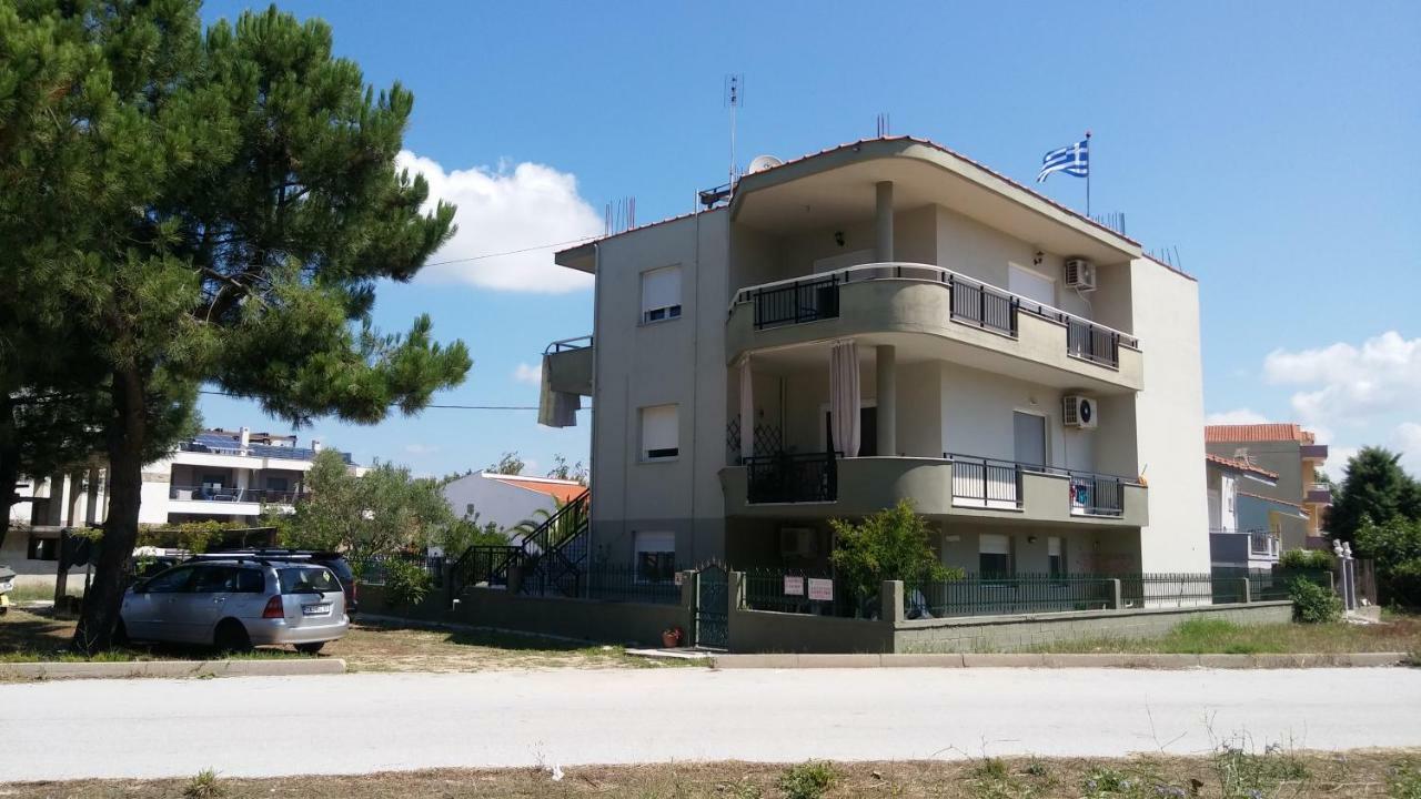 Politakis Apartment Keramoti  Exterior photo